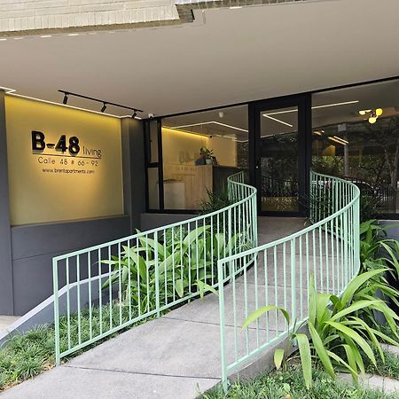 B 48 Living By B Rent Apartment Medellin Bagian luar foto