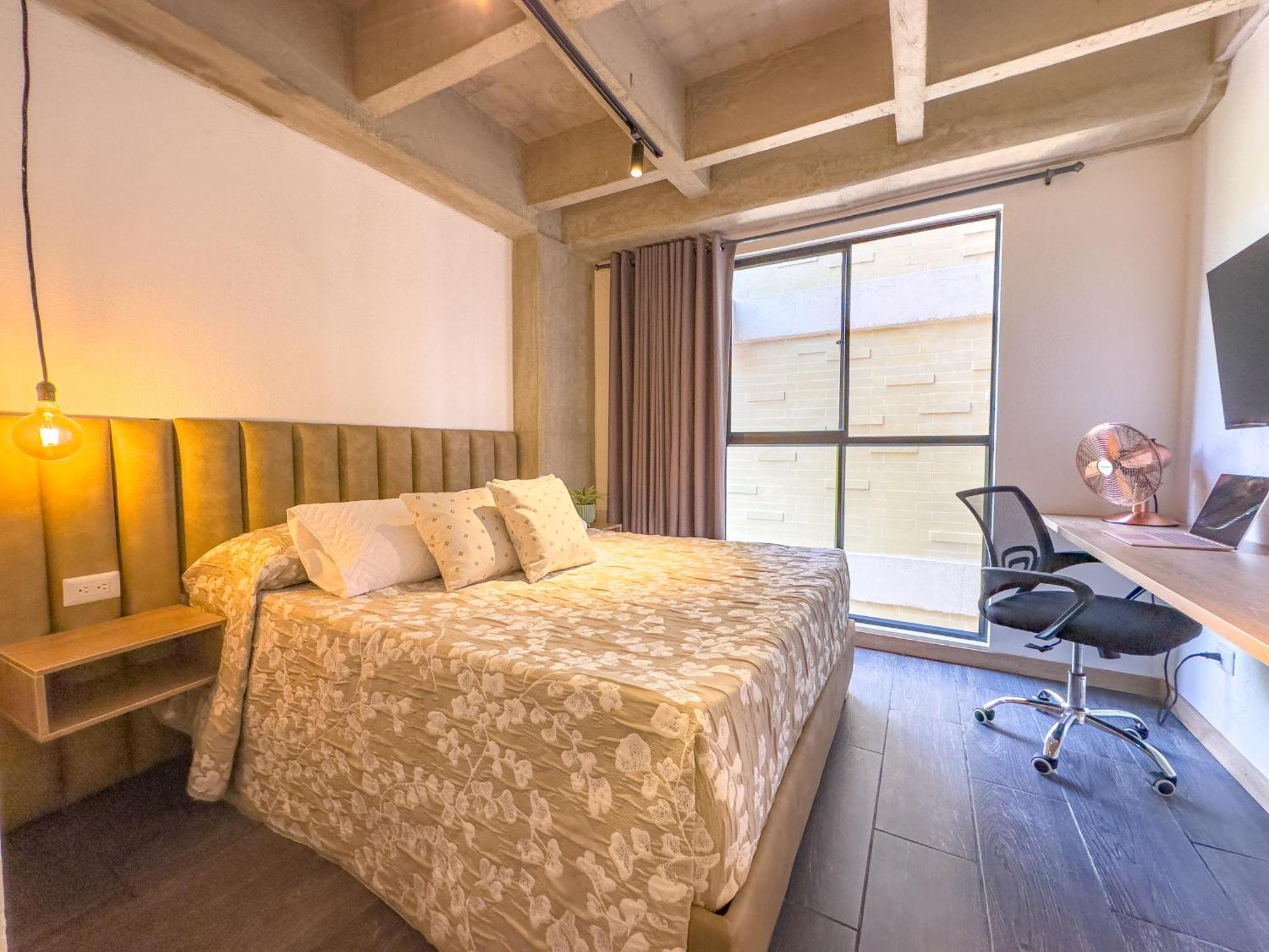 B 48 Living By B Rent Apartment Medellin Bagian luar foto