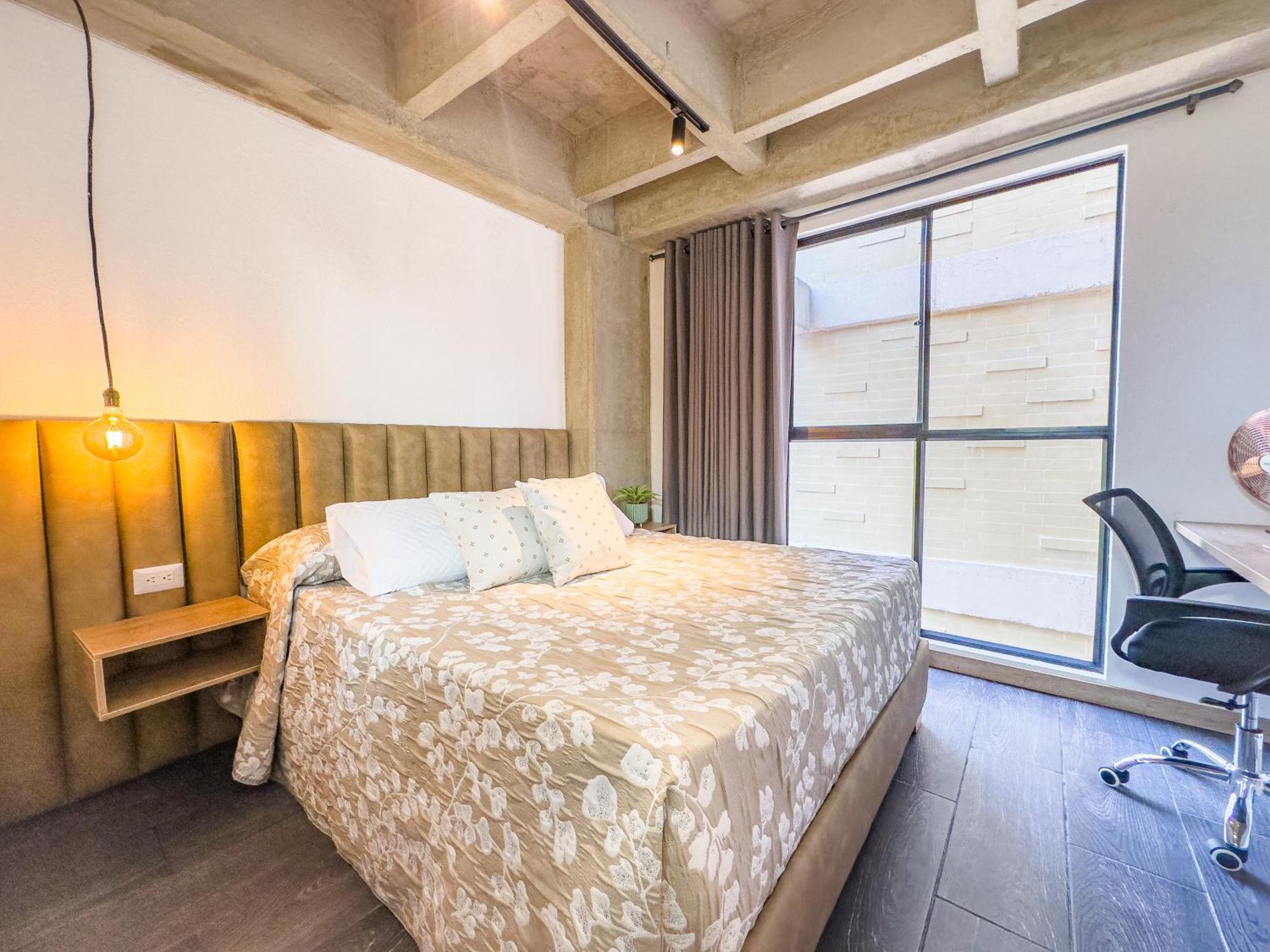 B 48 Living By B Rent Apartment Medellin Bagian luar foto