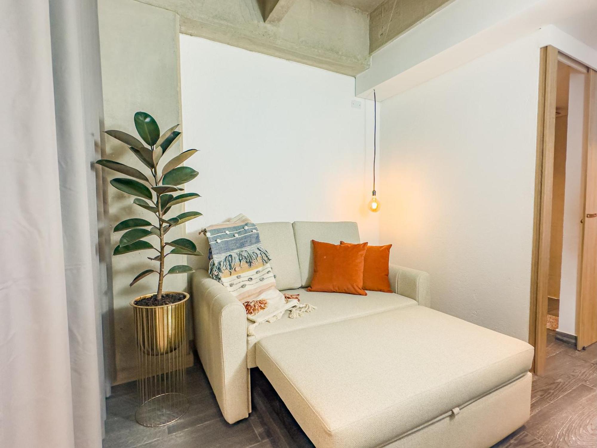 B 48 Living By B Rent Apartment Medellin Bagian luar foto